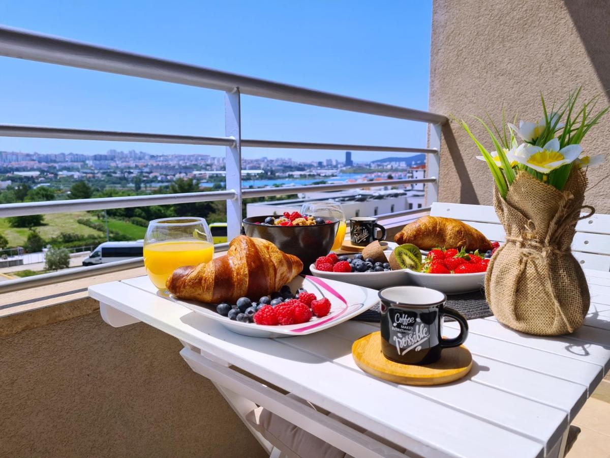 Luxury Apartment Salona Exterior photo