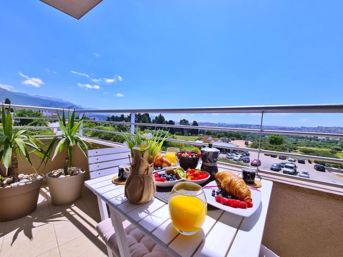 Luxury Apartment Salona Exterior photo